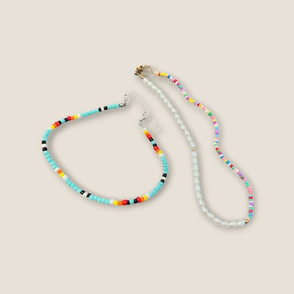 Lot Of 6 Beaded Jewelry Pieces Necklaces & Bracelets Multicolor Handmade Boho & - Picture 3 of 4